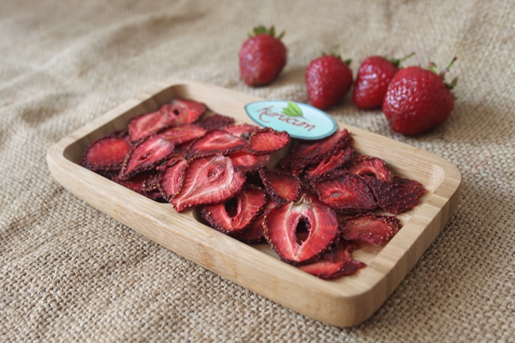 dried strawberry-1