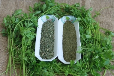 dried parsley